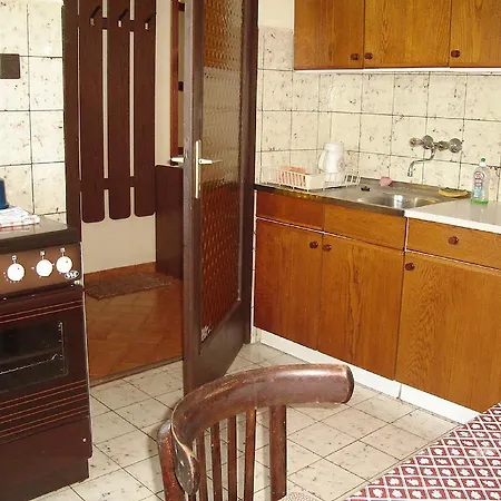 Lilla Apartmanház