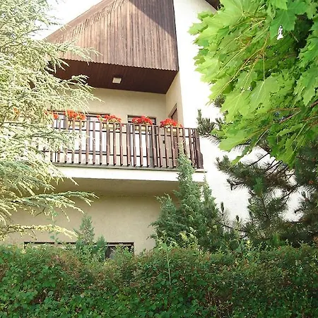 Apartman Lilla Apartmanház